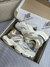 Tênis New Balance 9060 Bege - King Sneakeria