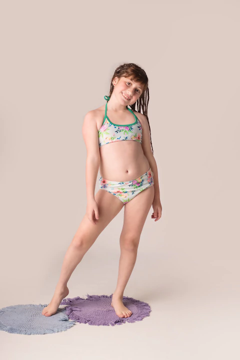 KINNI VERA FLORES VERDES - comprar online