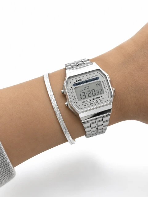 Relógio casio tradicional prata