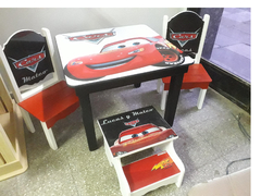 Combo Mesa Infantil + Dos Sillas + Banquito Escalera - Crecer en colores