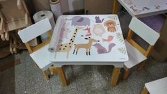 Mesa Infantil Didáctica con Tapa + 2 Sillas + Rollo Lateral en internet