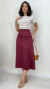 Conjunto: Blusa Nude Feminina Listras Básica + Saia Cherry Feminina Midi Em Suede