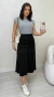 Conjunto: T-Shirt Cinza Feminina Muscle Tee Básica + Saia Preta Feminina Midi Em Suede Com Fenda E Ziper Frontal - Spetaccolo Store