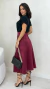Conjunto: Blusa Preta Básica Feminina Manga Dobrada + Saia Cherry Feminina Midi Em Suede - comprar online