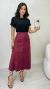 Conjunto: Blusa Preta Básica Feminina Manga Dobrada + Saia Cherry Feminina Midi Em Suede - comprar online