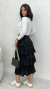 Imagem do Conjunto: Blusa Branca Feminina Básica Manga Longa Em Algodão Gola Redonda + Saia Preta Plissada Feminina Babados