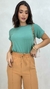 Blusa Verde Feminina Básica Manga Dobrada Gola Redonda - comprar online