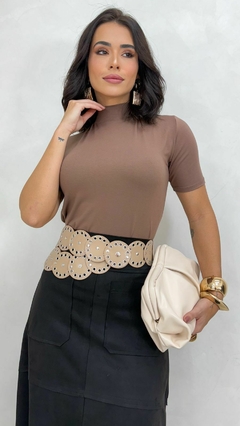 Blusa Gola Alta Marrom Feminina Básica - comprar online