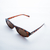 Imagem do Óculos de Sol Feminino pequeno com lentes escuras - Bisou Tartaruga