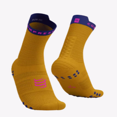 Meia de Compressão para Corrida V4 Cano Médio | Compressport - comprar online