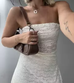 TOP ASSIMETRICO RENDA DALIA na internet