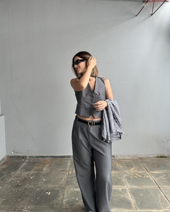 CALÇA EM ALFAITARIA GABRIELA - comprar online
