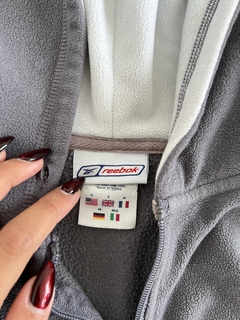 Fleece Rebook - It’s Time Brechó 