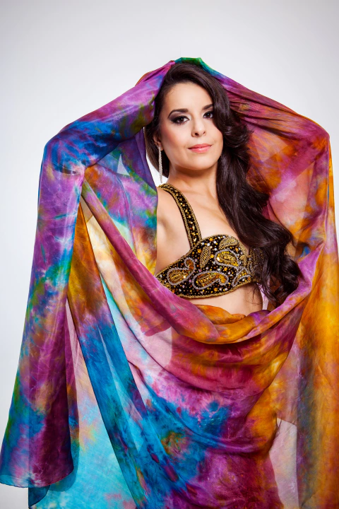 Véu Em Seda Pura Pintado à Mão - Colorido Mesclado