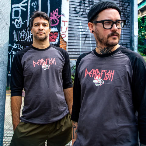 CAMISETA POMBO HÍBRIDO - DEAD FISH • DROP #7 - comprar online