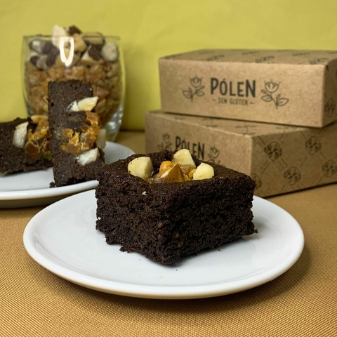 Brownie low carb de chocolate com castanha do Pará e damasco • 50g