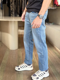 CALÇA JEANS MASCULINA LEVI'S® 511® SLIM A STEP AHEAD - loja online
