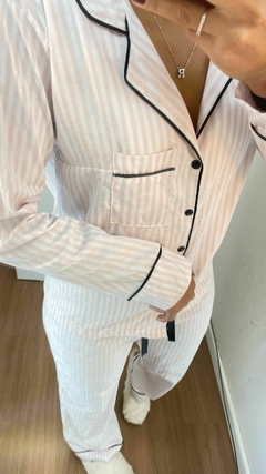 Branco listrado com rosa - PIJAMA CHIC