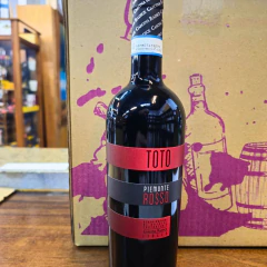 Vinho Tinto Italiano Toto Piemonte Rosso 750ml na internet