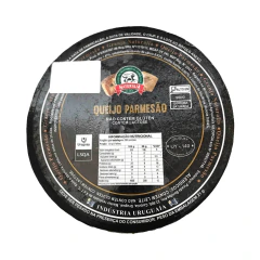 Queijo Parmesão Uruguaio Naturalia Capa Preta Aprox 7kg