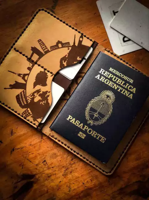 Porta pasaporte con Diseño