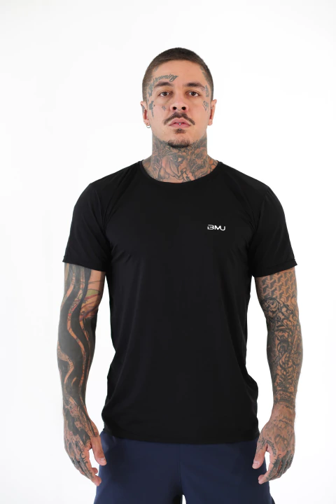Camiseta Masculina Preta - comprar online
