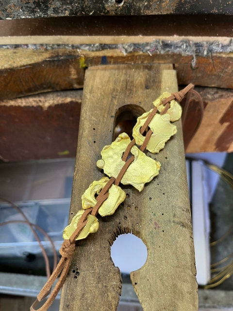 COLLAR #006 - DERRETIDO