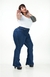 CALÇA JEANS PLUS SIZE - FLARE BLUE BOTÕES FORRADOS na internet