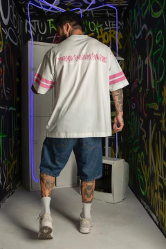 Camiseta Oversized Bunny Off White - comprar online