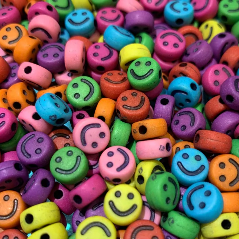 Cuentas Plásticas - Caritas Negro Cuenta Multicolor 7mm - comprar online