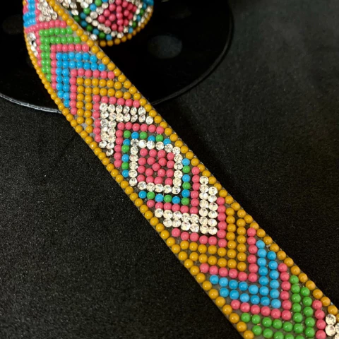 Galón con Strass Termoadhesivo - 20mm - comprar online