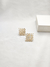 Brinco com Pedra Baguete Zircônia Folheado em Ouro 18K