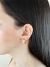 Brinco Argola Chapa Texturizado com Fundo Vazado Folheado em Ouro 18K - comprar online