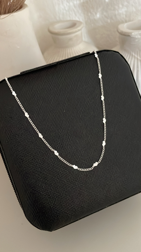 Choker mini corações