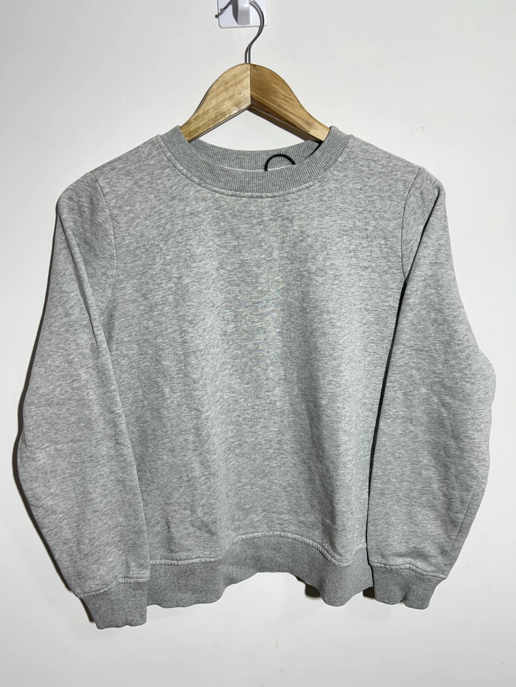 Buzo (Banana Republic) Talle M