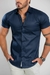 Camisa Acetinada Manga Curta na internet