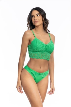 CROPPED EM RENDA COM BOJO REMOVÍVEL E FIO CONFORTO - 725
