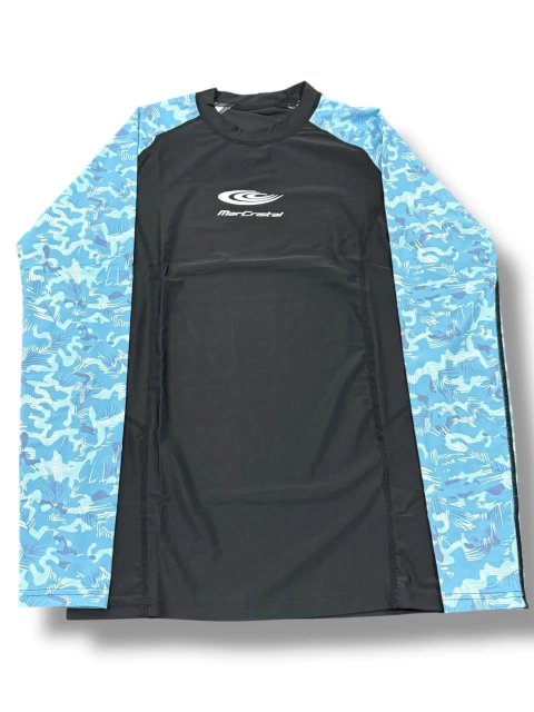 REMERA LYCRA MANGA LARGA HOMBRE PROTECCION UV MAR CRISTAL
