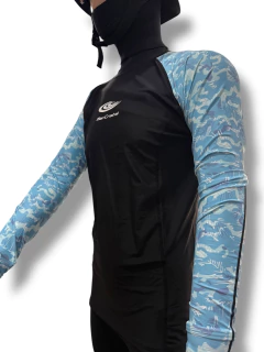 REMERA LYCRA MANGA LARGA HOMBRE PROTECCION UV MAR CRISTAL - tienda online