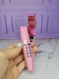 PESTAÑINA AMOR A PRIMERA VISTA VOGUE ORIGINAL - comprar online