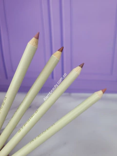 LÁPIZ DE LABIOS ATENEA ORIGINAL - comprar online