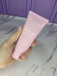 HIDRATANTE FACIAL CON ÁCIDO HIALURÓNICO GIRLY ORIGINAL en internet