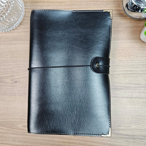 Caderno Estilo Midori Preto A5 | Capa Sintética com Detalhes em Ouro Velho | 4 Inserts