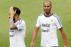 Jersey Entrenamiento Argentina Firmada por Guido Pizarro XL - M11soccer