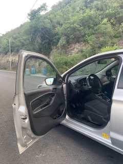 Ford Figo 1.5 Energy Sedan Mt. 56000 KM 2017 $135000 - M11soccer