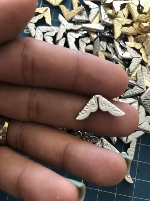 Cantoneira Para Capas | Prata | 10 unidades - comprar online