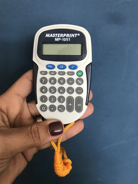 Calculadora 8 Digítos com Cordão - comprar online