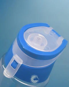 BOTELLA PLASTICA UNIVERSIDAD - comprar online