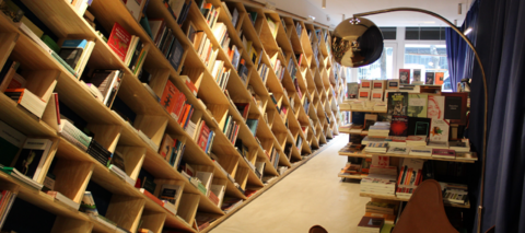 Carrusel Libreria Universitaria & Espacio Cultural