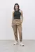 pantalón mujer baggy cargo de gabardina tiro medio color camel
